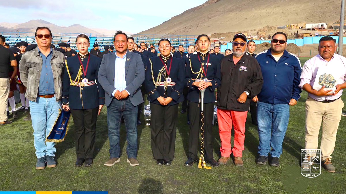 Con música, baile y una multitud que acompañó cada presentación, Chañaral conmemoró sus 193 años de historia