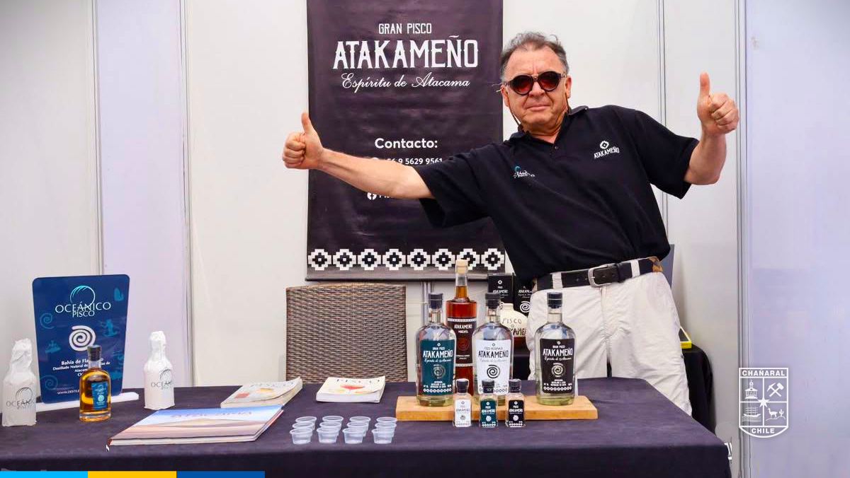 El alcalde destacó la importancia de apoyar a los emprendedores locales, las pequeñas y medianas empresas cumplen un rol fundamental en el desarrollo de Chañaral